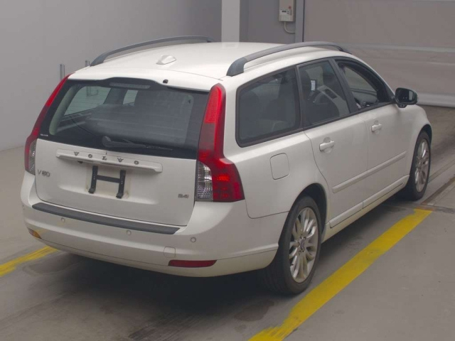 VOLVO V50 2008