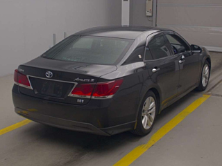 TOYOTA CROWN 2013