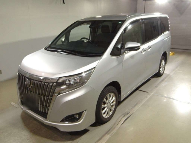 TOYOTA ESQUIRE 2018