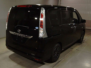 NISSAN SERENA 2011