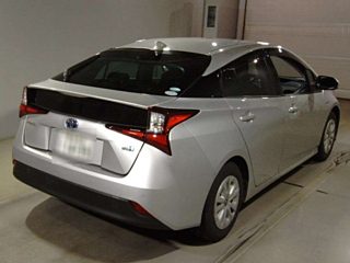 TOYOTA PRIUS 2019
