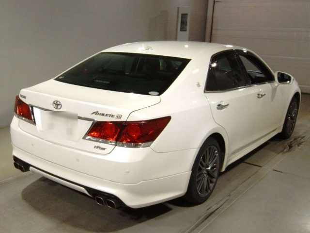 TOYOTA CROWN 2014