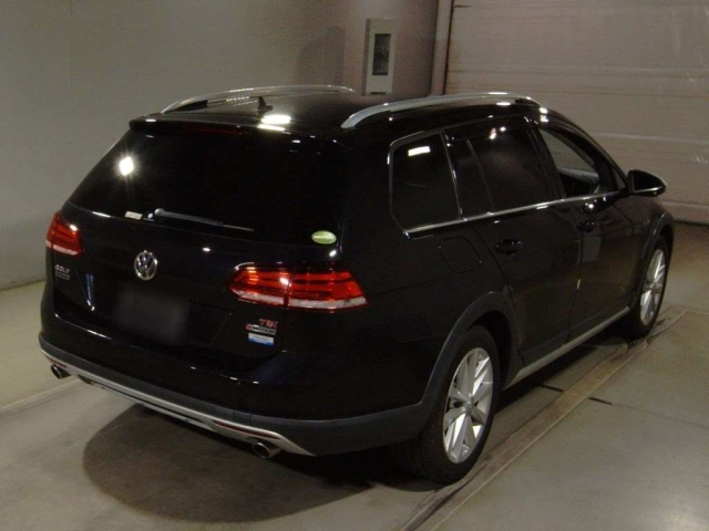 VOLKSWAGEN GOLF ALLTRACK 2017