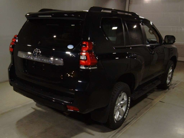 TOYOTA LAND CRUISER PRADO 2020