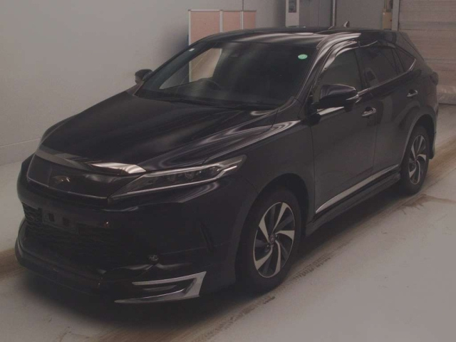 TOYOTA HARRIER 2018