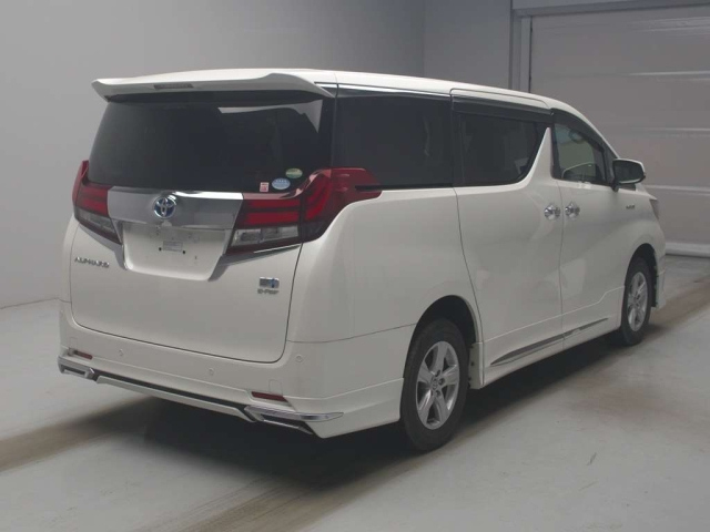 TOYOTA ALPHARD 2016