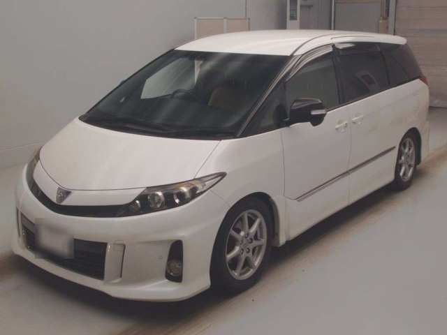 TOYOTA ESTIMA 2015