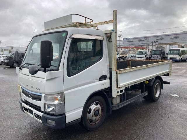 MITSUBISHI CANTER 2020