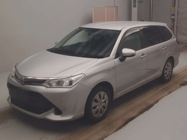 TOYOTA COROLLA FIELDER 2016