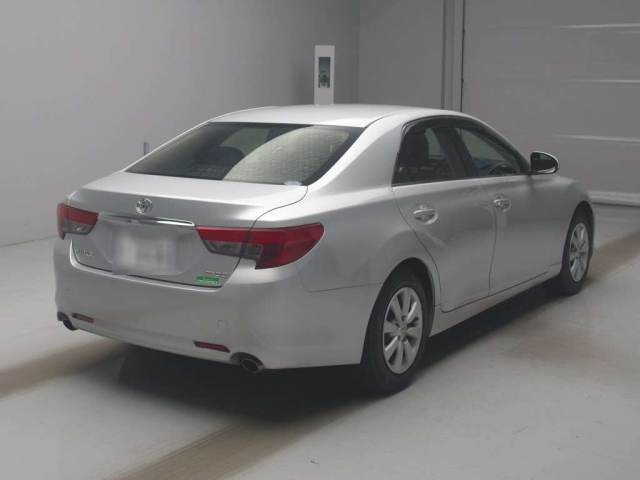 TOYOTA MARK X 2016