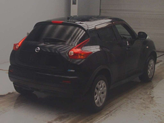 NISSAN JUKE 2011