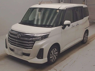TOYOTA ROOMY 2022