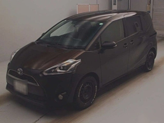 TOYOTA SIENTA 2017