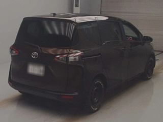 TOYOTA SIENTA 2017