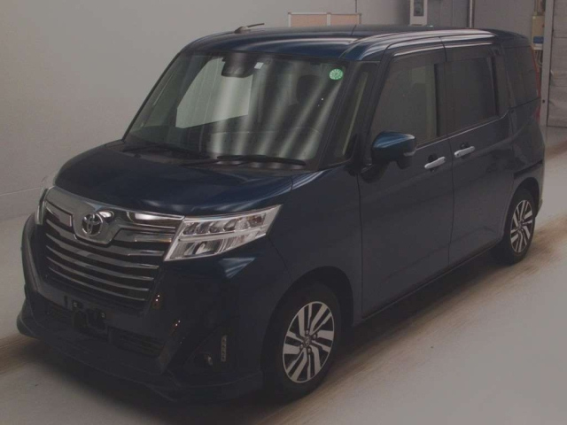 TOYOTA ROOMY 2020
