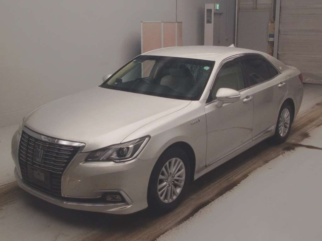 TOYOTA CROWN 2017