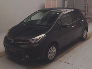 TOYOTA VITZ 2016