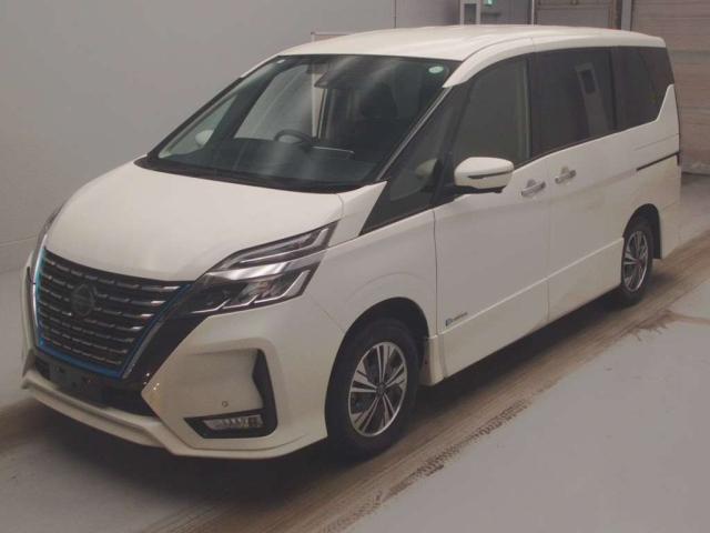 NISSAN SERENA 2020