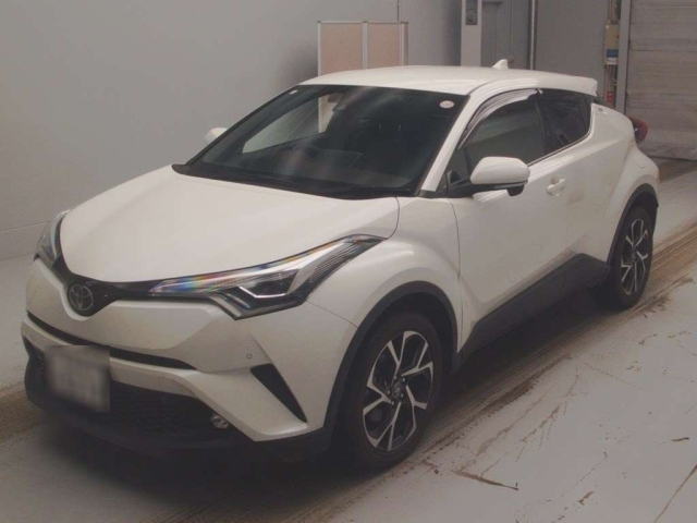 TOYOTA C-HR 2018