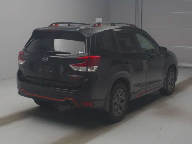 SUBARU FORESTER 2018