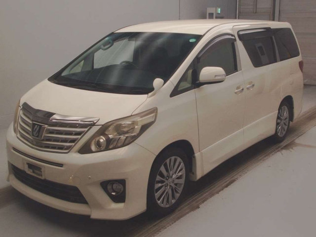 TOYOTA ALPHARD 2013