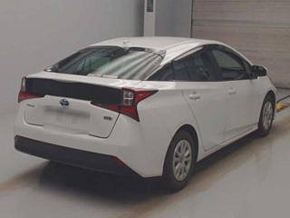 TOYOTA PRIUS 2022