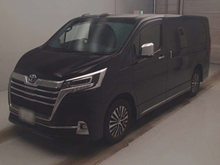 TOYOTA GRANACE 2023
