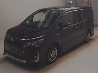 TOYOTA VOXY 2016