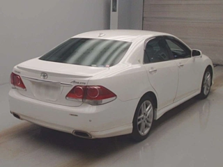 TOYOTA CROWN 2012