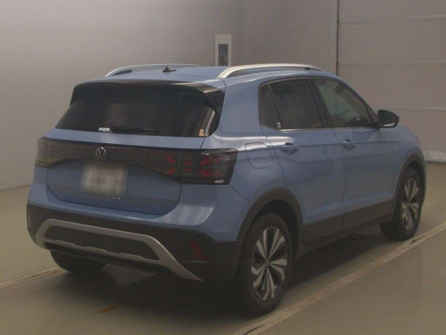 VOLKSWAGEN T-CROSS 2025