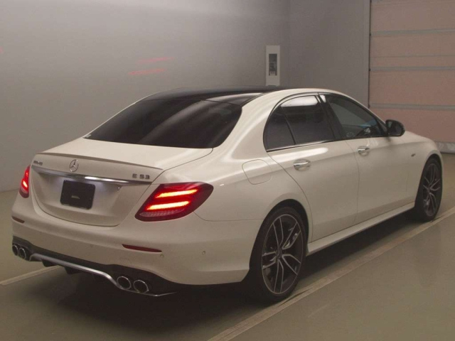 MERCEDES BENZ AMG 2020