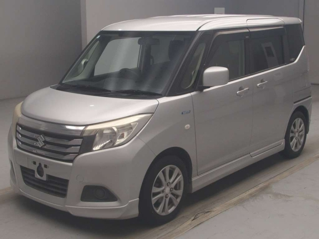 SUZUKI SOLIO 2015