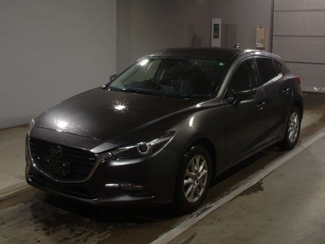 MAZDA AXELA 2016