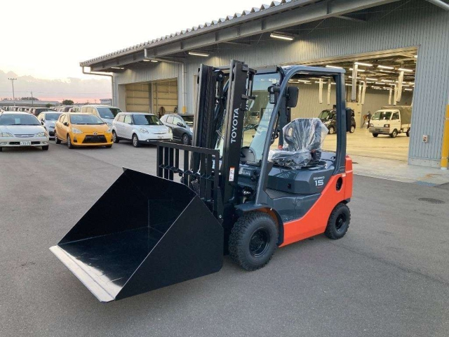 TOYOTA FORKLIFT 2025