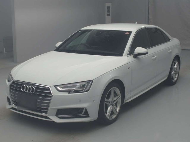 AUDI A4 2017