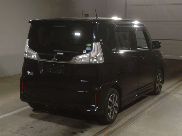 MITSUBISHI DELICA D2 2016
