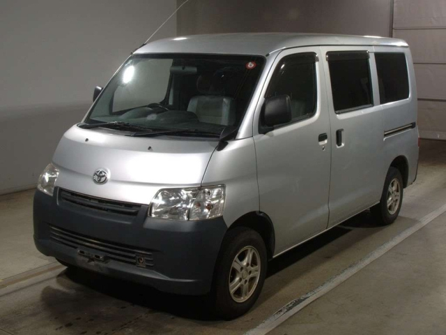 TOYOTA LITE ACE VAN 2019