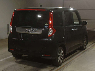 TOYOTA ROOMY 2020