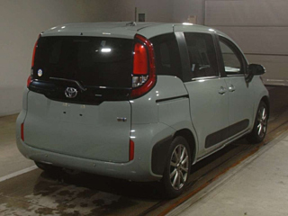 TOYOTA SIENTA 2023