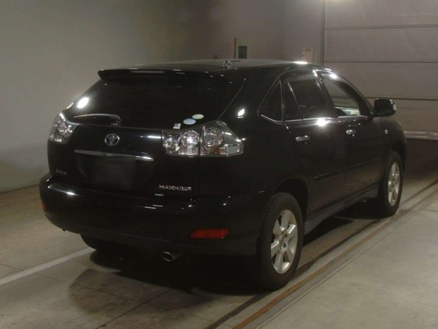 TOYOTA HARRIER 2010