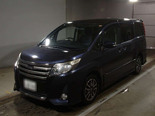 TOYOTA NOAH 2015