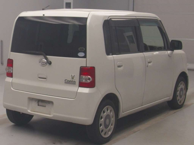 DAIHATSU MOVE CONTE 2011
