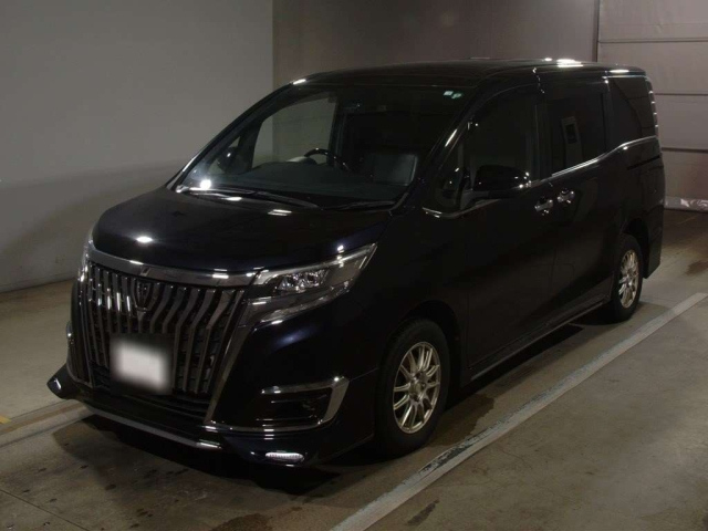 TOYOTA ESQUIRE 2018
