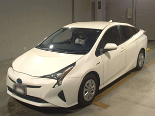 TOYOTA PRIUS 2018