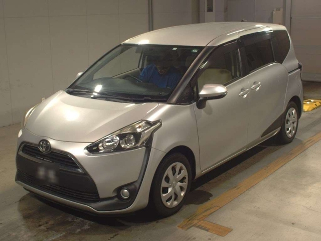 TOYOTA SIENTA 2018