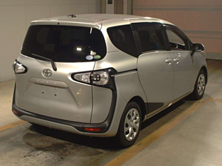 TOYOTA SIENTA 2018