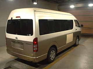 TOYOTA HIACE 2008