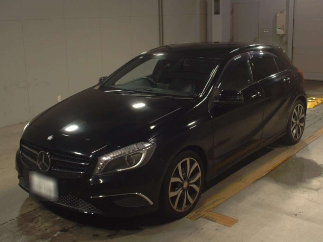 MERCEDES BENZ A CLASS 2015