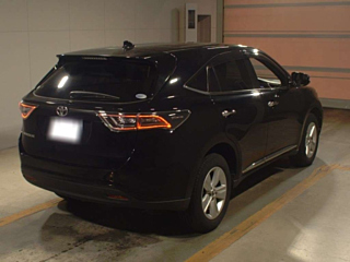 TOYOTA HARRIER 2017