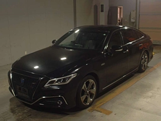 TOYOTA CROWN 2018